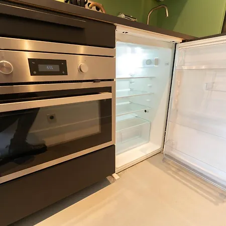 Old Town Diamond, Adorable Sunny With Ac *