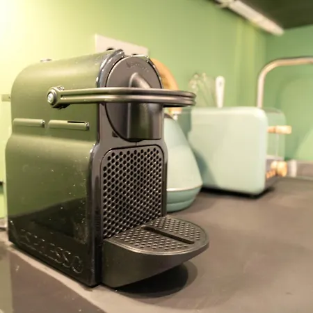 Old Town Diamond, Adorable Sunny With Ac Lägenhet Nice